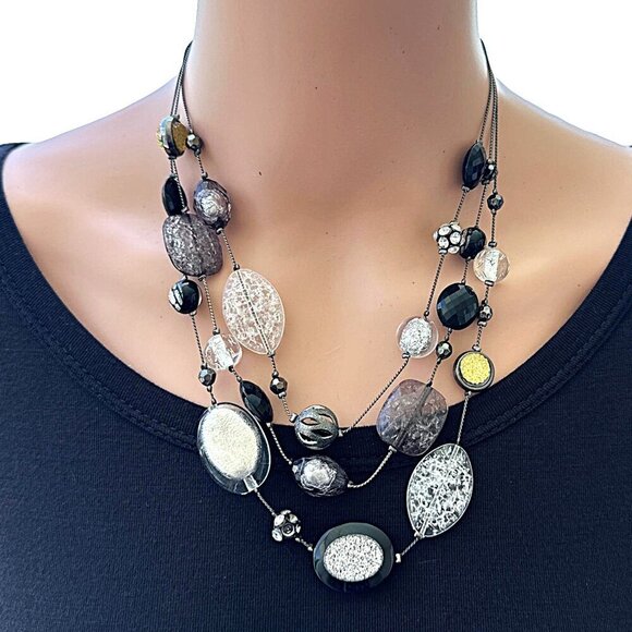 New York & Co Necklace Triple Strand Acrylic Sparkle Beads Black Silver - Picture 2 of 4